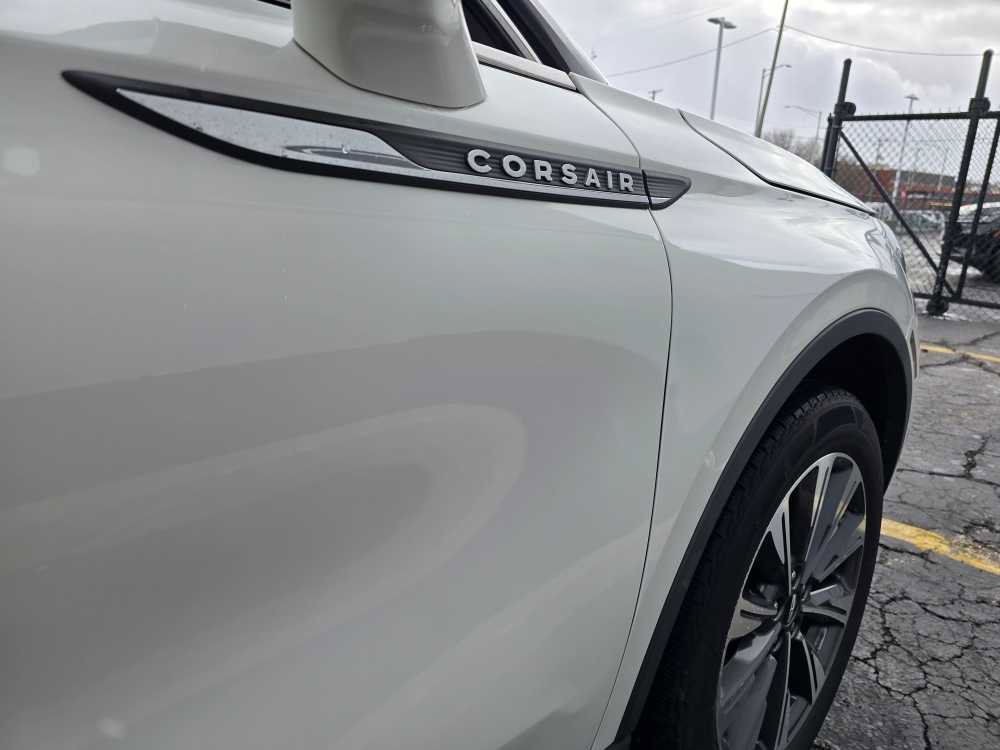 Used 2022 Lincoln Corsair Reserve w/ Equipment Group 201A image 7