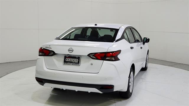 Certified 2025 Nissan Versa S w/ Trunk Package FWD image 7