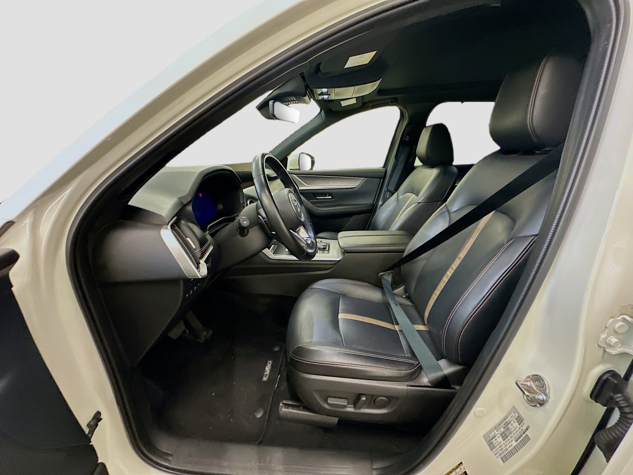 Used 2025 MAZDA CX-90 3.3 Turbo w/ Premium Plus Pkg image 13