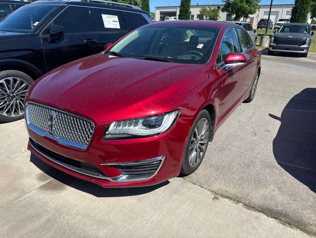 Used 2018 Lincoln MKZ Select w/ Select Plus Package FWD image 3