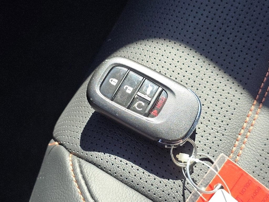 Used 2022 Honda CR-V Touring image 40