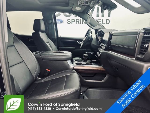 Used 2023 GMC Sierra 1500 SLT w/ SLT Premium Package image 10