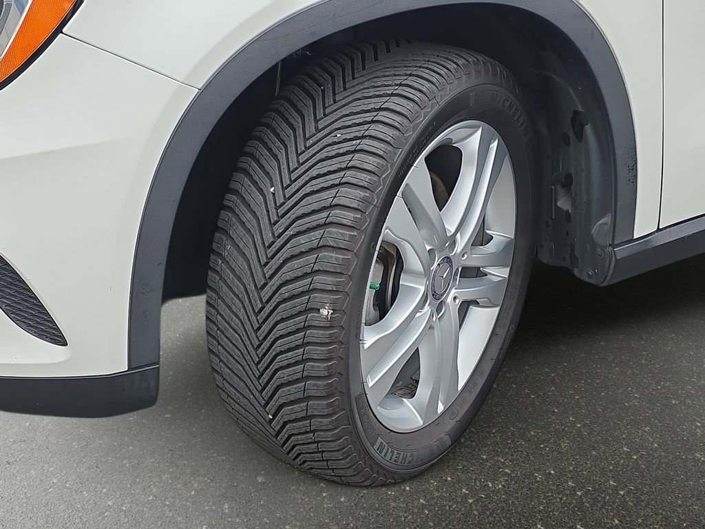 Used 2017 Mercedes-Benz GLA 250 image 36