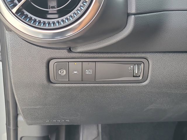 New 2026 Chevrolet Equinox EV LT image 25