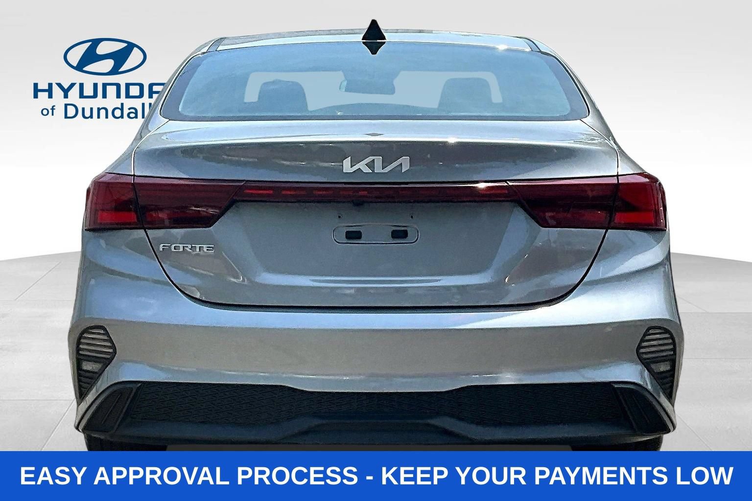 Used 2023 Kia Forte LXS FWD image 3