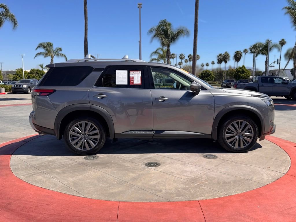 Certified 2024 Nissan Pathfinder SL w/ SL Premium Package image 9