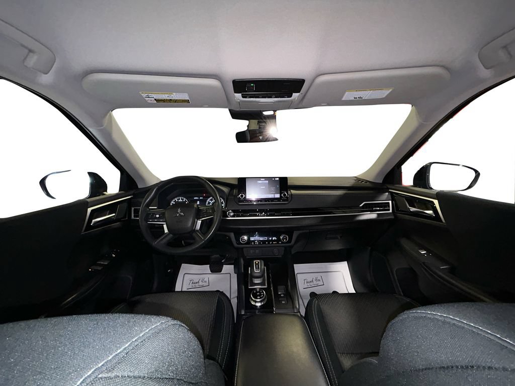 Used 2022 Mitsubishi Outlander ES AWD/4WD image 21