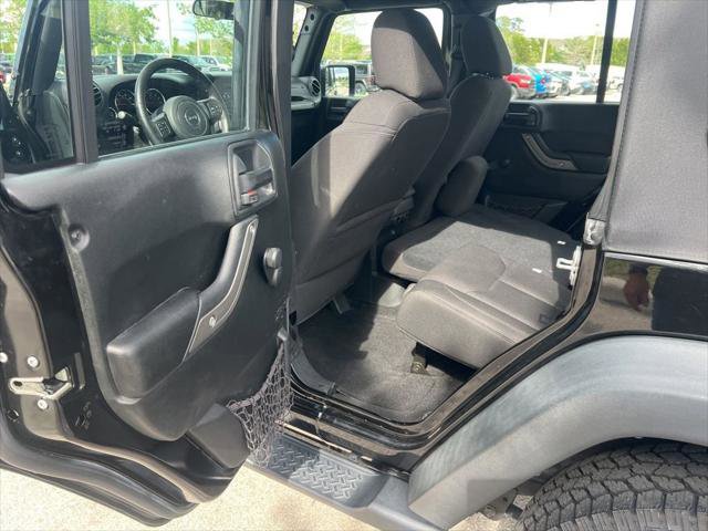 Certified 2016 Jeep Wrangler Unlimited Sport w/ Connectivity Group AWD/4WD image 38