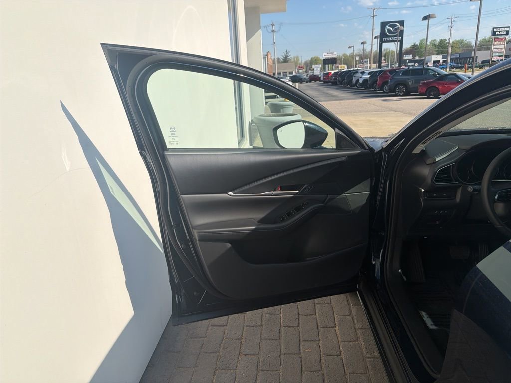 New 2026 MAZDA CX-30 AWD 2.5 S w/ Select Sport Pkg image 26