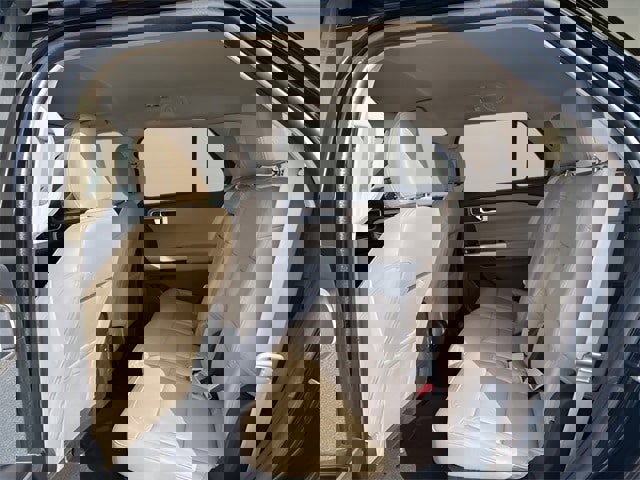 Used 2023 Ford Explorer XLT w/ Equipment Group 202A image 18