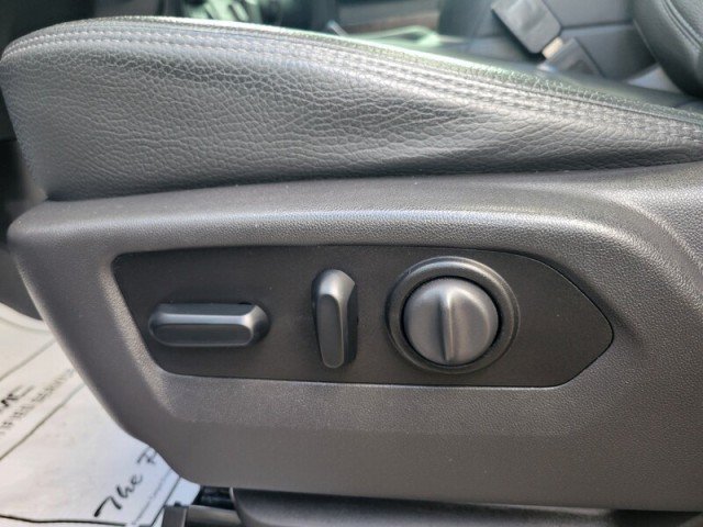 Used 2021 GMC Sierra 2500 Denali w/ Denali Ultimate Package AWD/4WD image 15