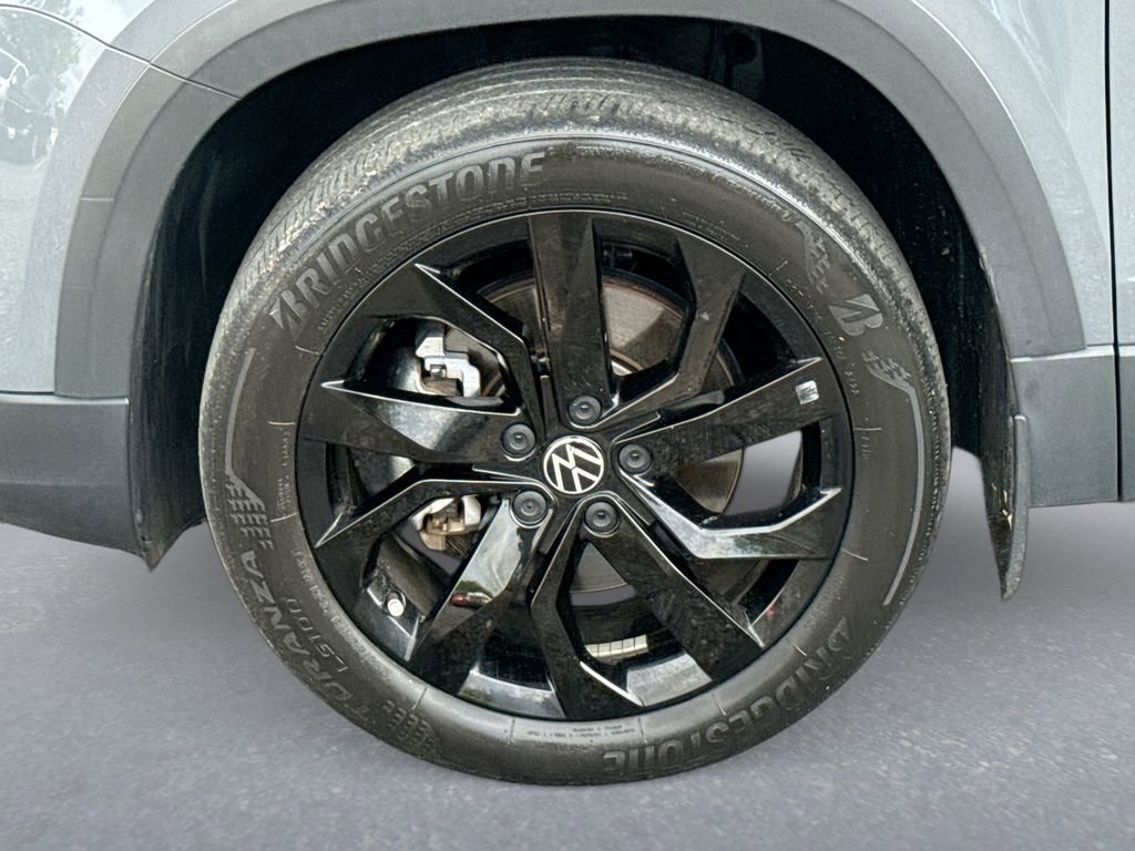 Used 2022 Volkswagen Taos SE AWD/4WD image 18