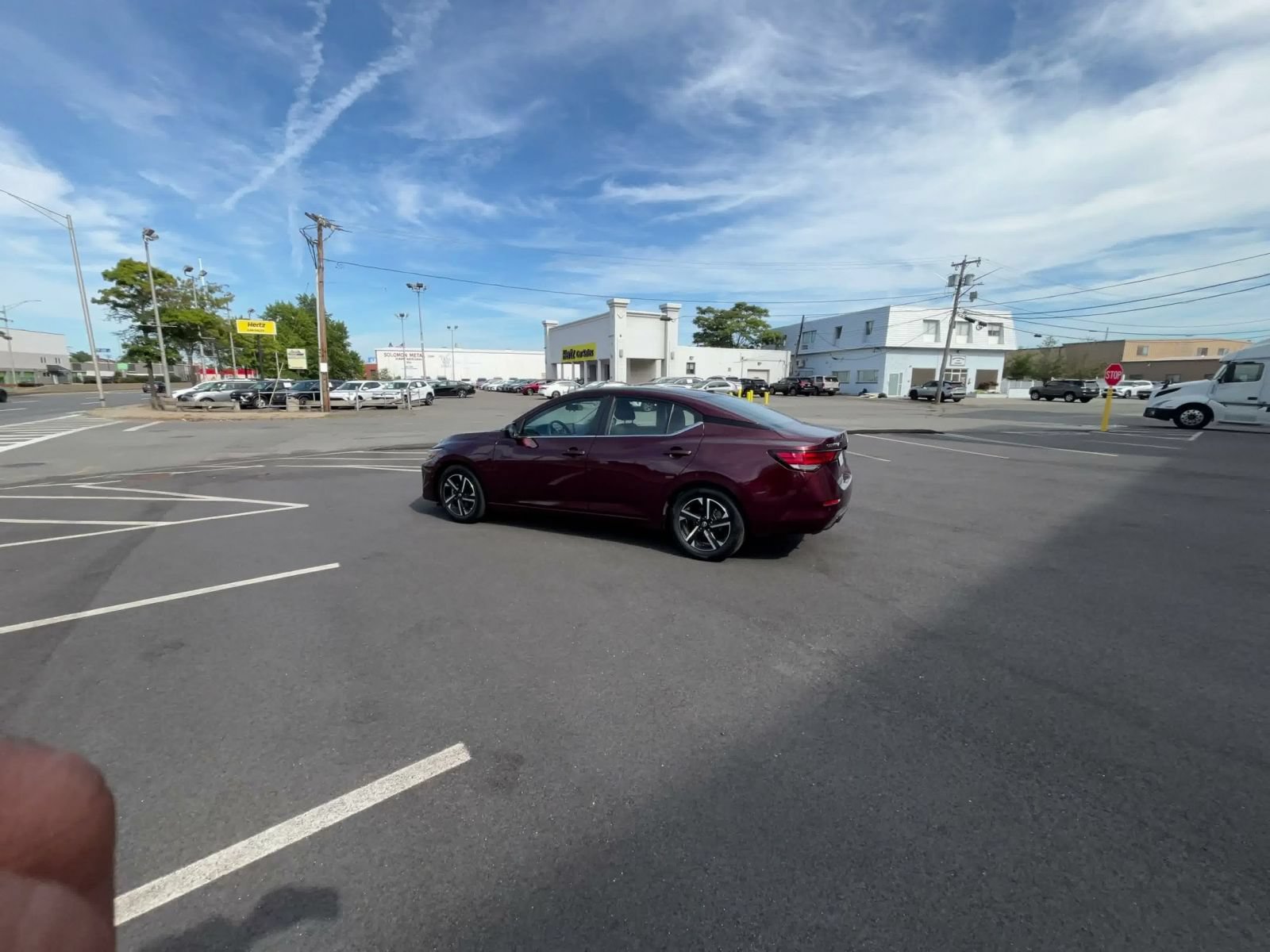 Used 2025 Nissan Sentra SV FWD image 8