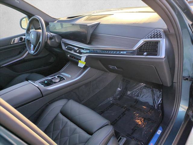 Certified 2026 BMW X5 xDrive40i AWD/4WD image 24