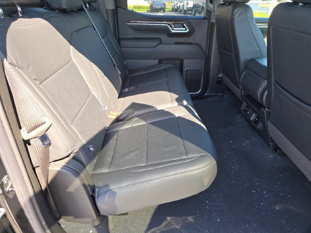 New 2026 Chevrolet Silverado 1500 LT w/ All Star Edition Plus AWD/4WD image 18