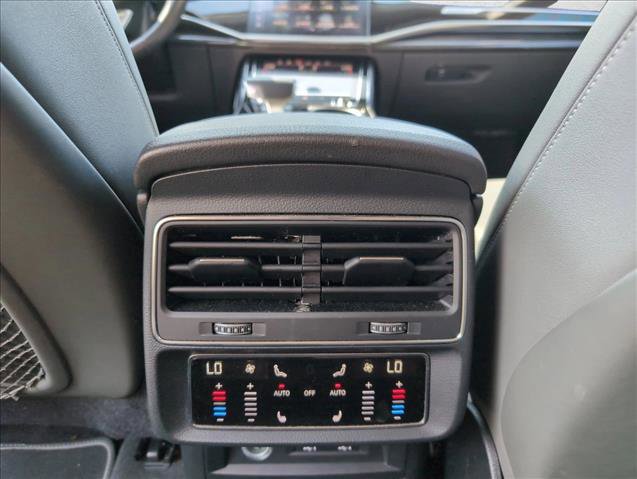 Used 2019 Audi Q8 Premium Plus w/ Premium Plus AWD/4WD image 20