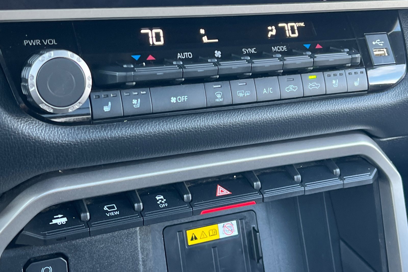 Used 2024 Toyota Tundra Limited image 16