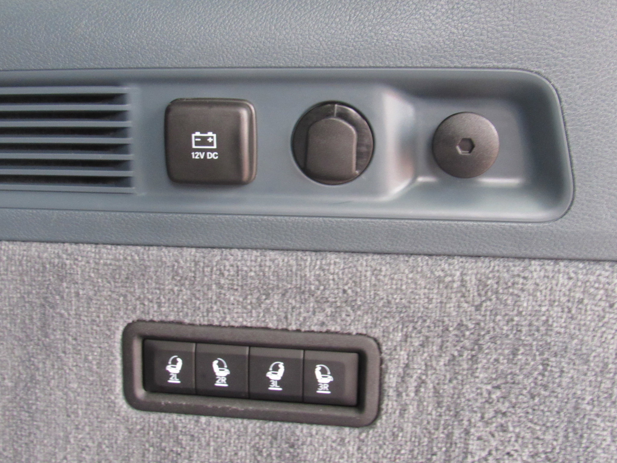 Used 2022 Jeep Grand Wagoneer Series II image 60