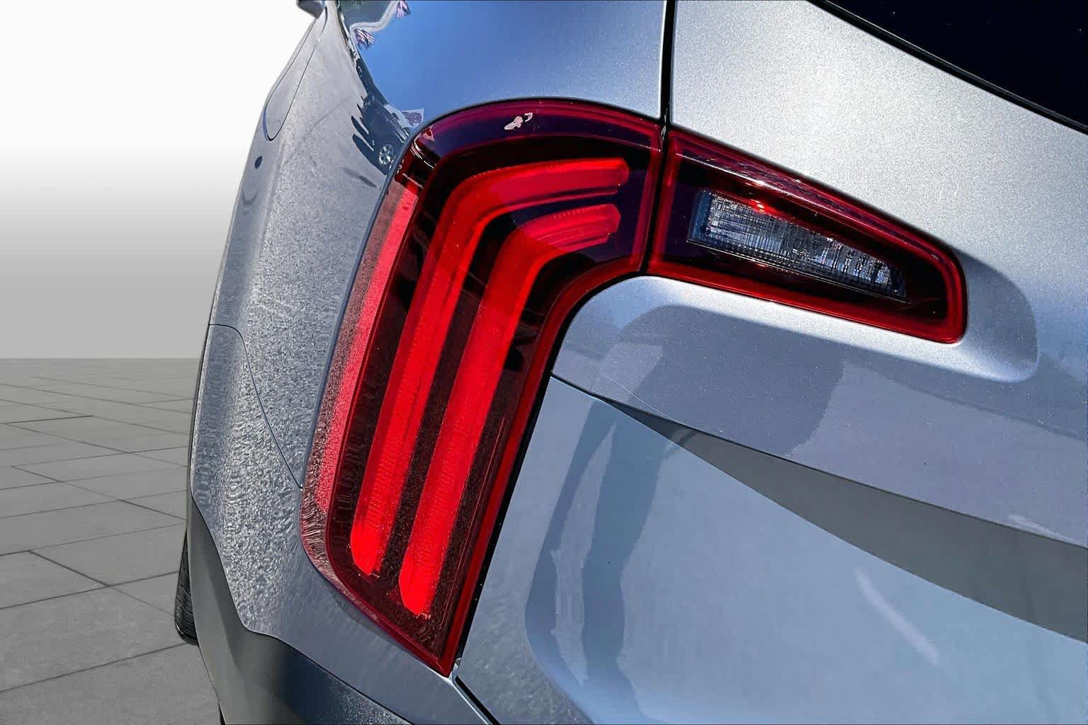 Used 2022 Kia Telluride EX w/ EX Premium Package FWD image 29