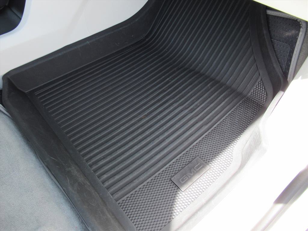 Used 2025 GMC Acadia Denali w/ Super Cruise Package image 30