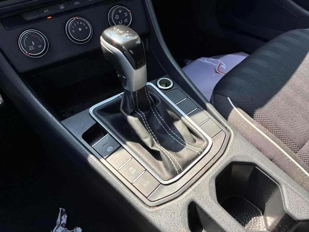 Used 2023 Volkswagen Jetta Sport FWD image 25