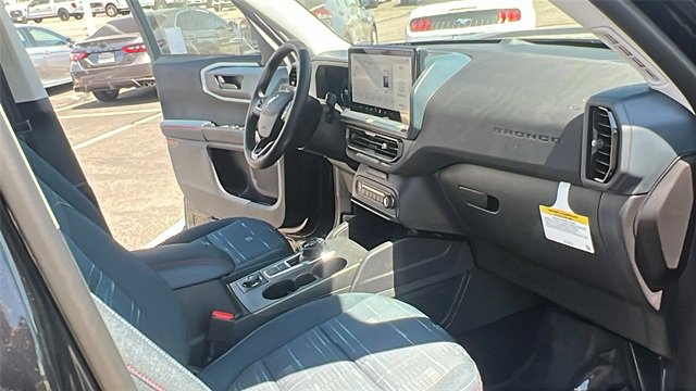 New 2025 Ford Bronco Sport Heritage w/ Convenience Package image 12