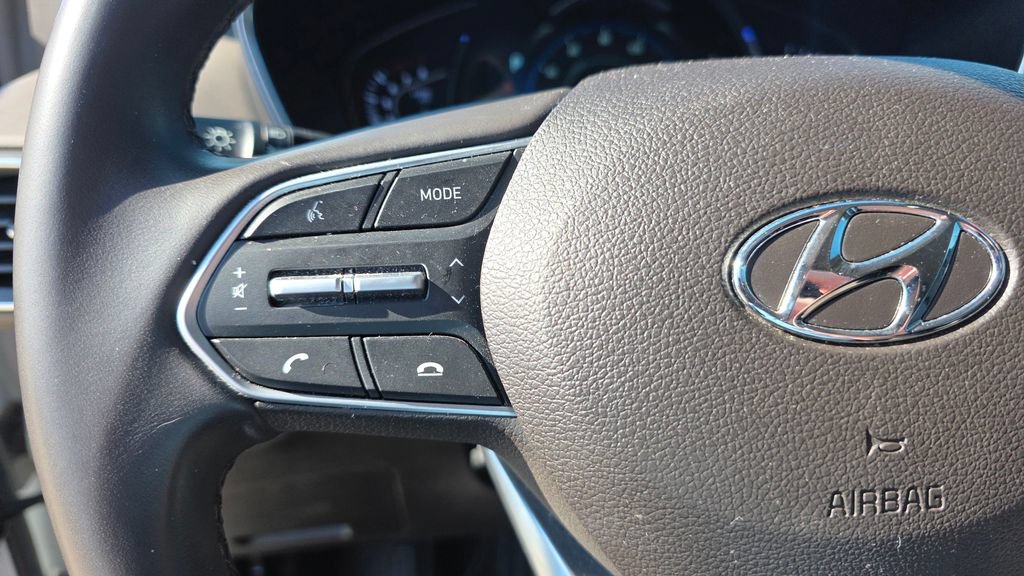 Used 2020 Hyundai Santa Fe SEL w/ Convenience + Premium Package FWD image 16