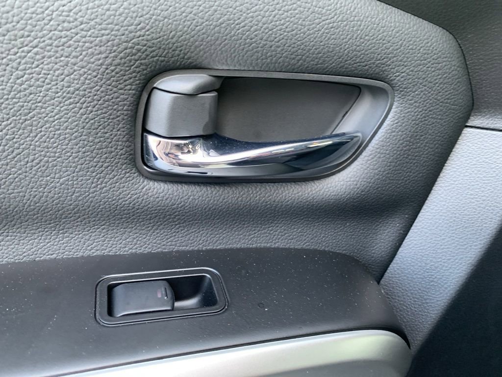 Certified 2023 Nissan Titan SV w/ SV Convenience Package image 21