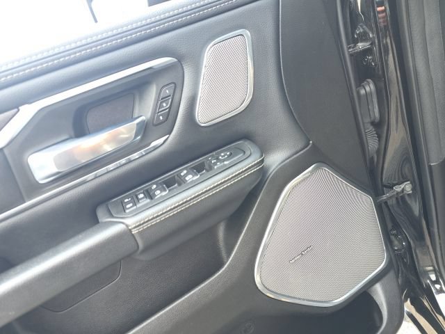 Used 2025 RAM 1500 Laramie w/ Night Edition AWD/4WD image 15
