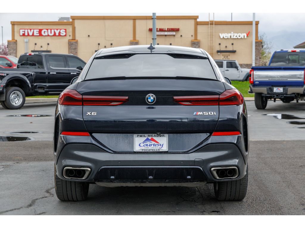 Used 2023 BMW X6 M50i w/ Parking Assistance Package image 4
