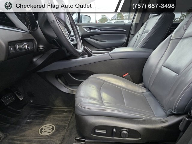 Used 2018 Buick Enclave Premium w/ LPO, Hit The Road Package image 18