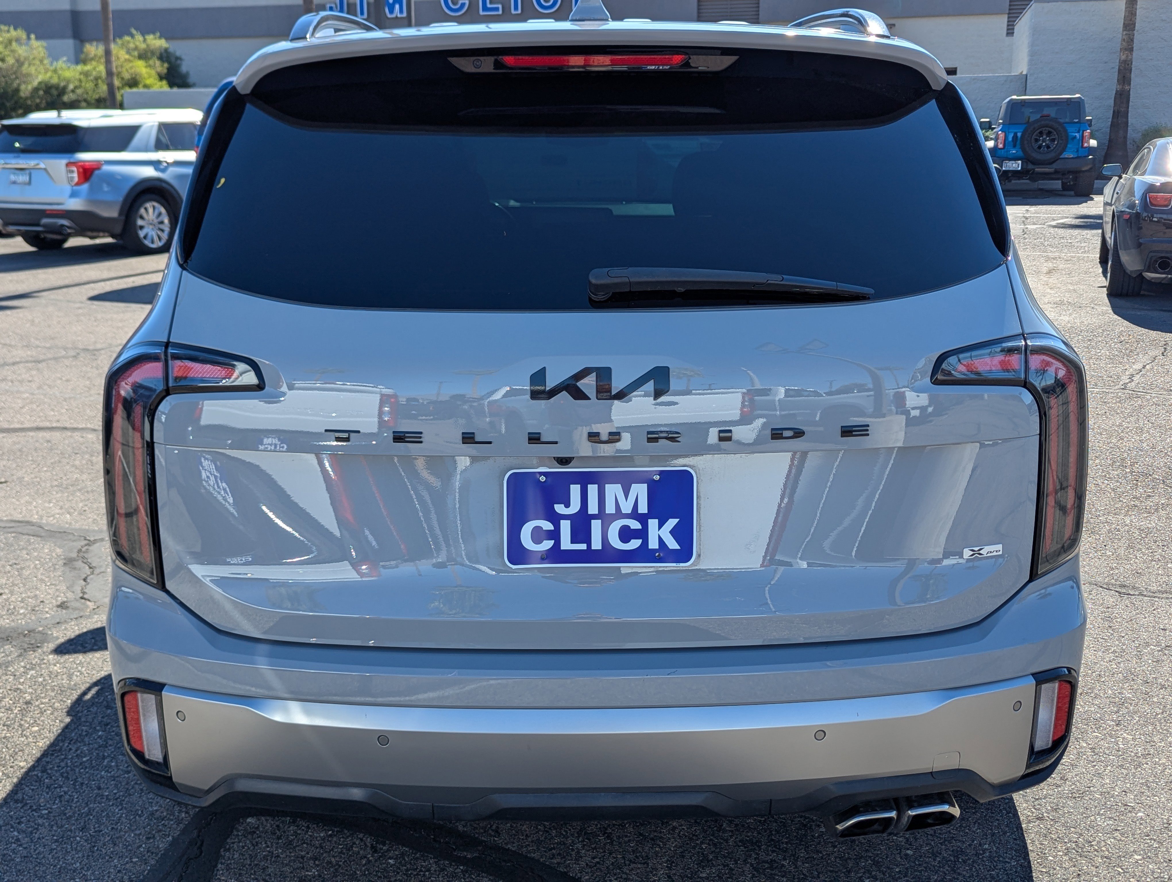 Used 2023 Kia Telluride SX Prestige X-Pro image 3