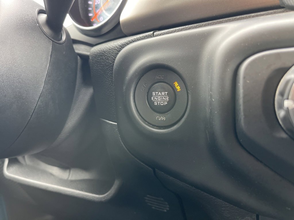 Used 2020 Jeep Wrangler Unlimited Sport image 17