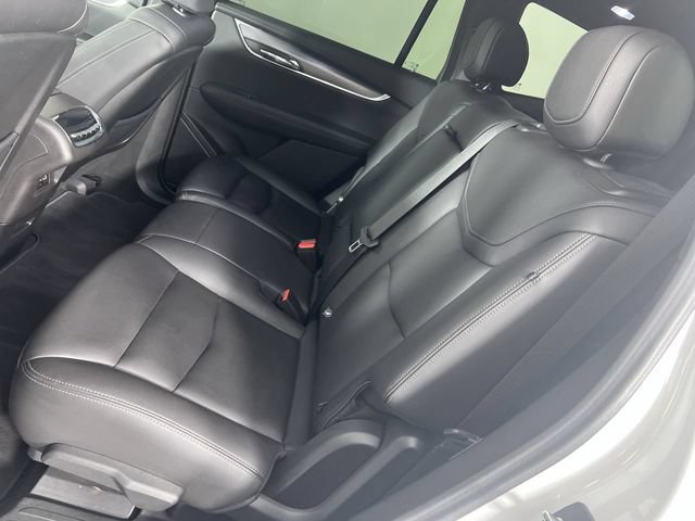 Certified 2022 Cadillac XT6 Luxury FWD image 26