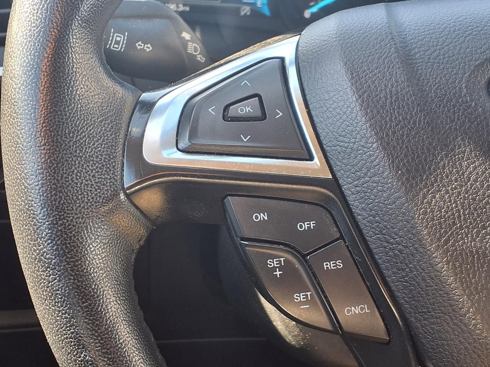 Used 2024 Ford Edge Titanium image 15