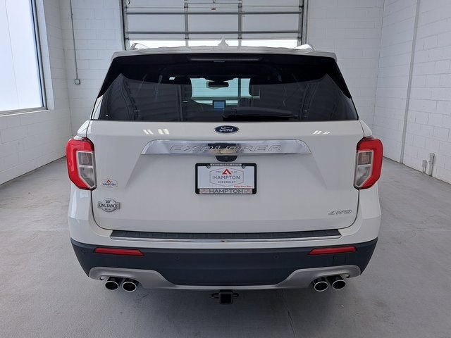 Used 2022 Ford Explorer King Ranch w/ Premium Technology Package AWD/4WD image 6
