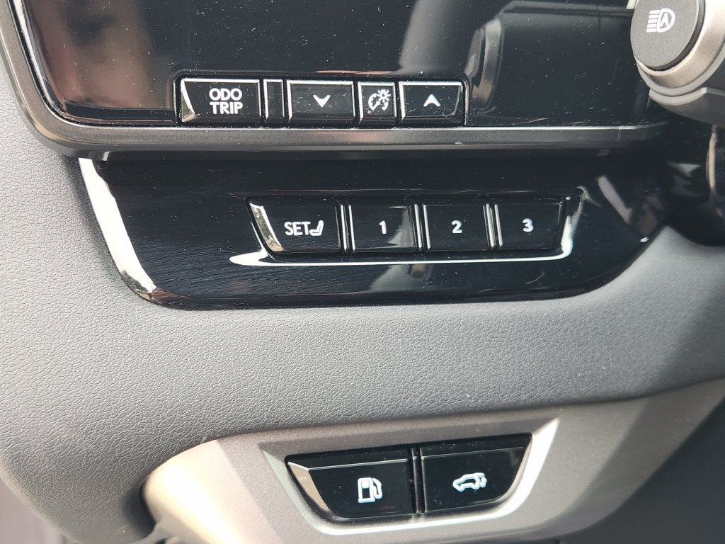 Used 2024 Lexus RX 350 Premium w/ Accessory Package (Z1) FWD image 21