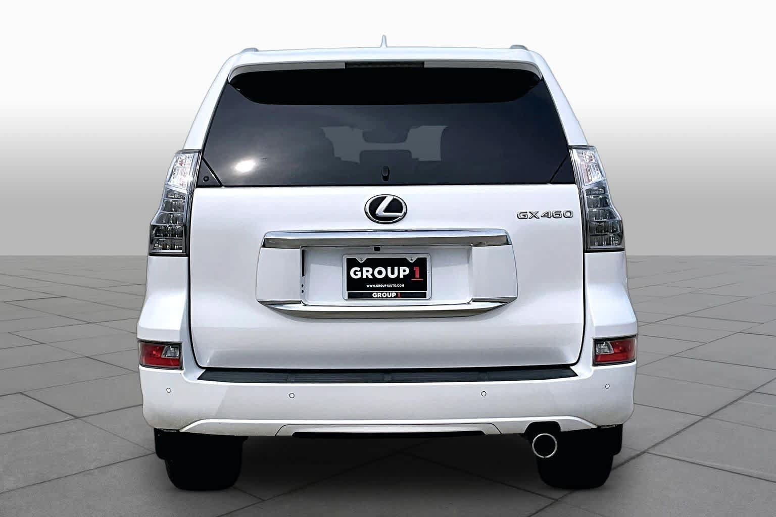 Used 2020 Lexus GX 460 Luxury w/ Accessory Package AWD/4WD image 5