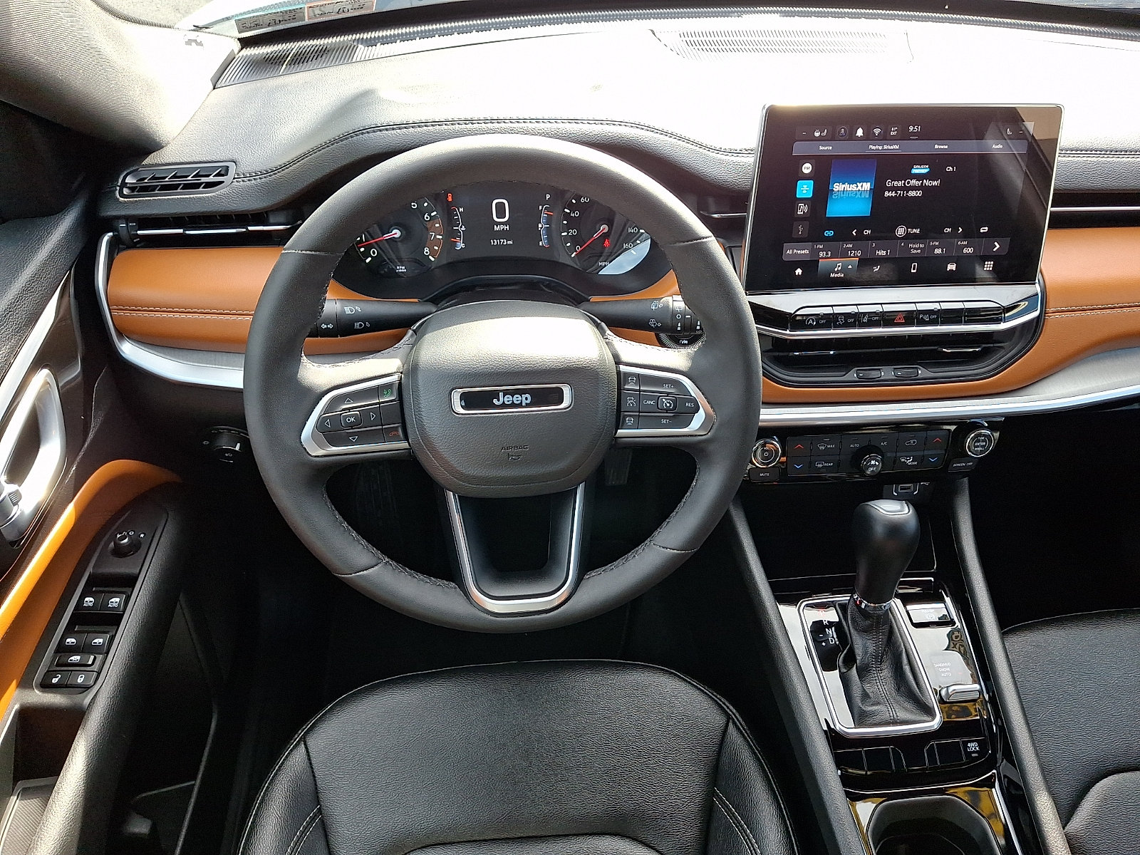 Certified 2025 Jeep Compass Limited AWD/4WD image 12