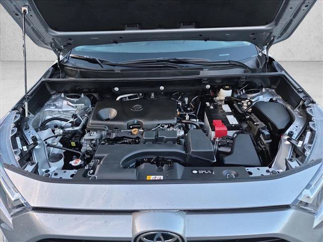 Certified 2025 Toyota RAV4 XLE FWD image 22