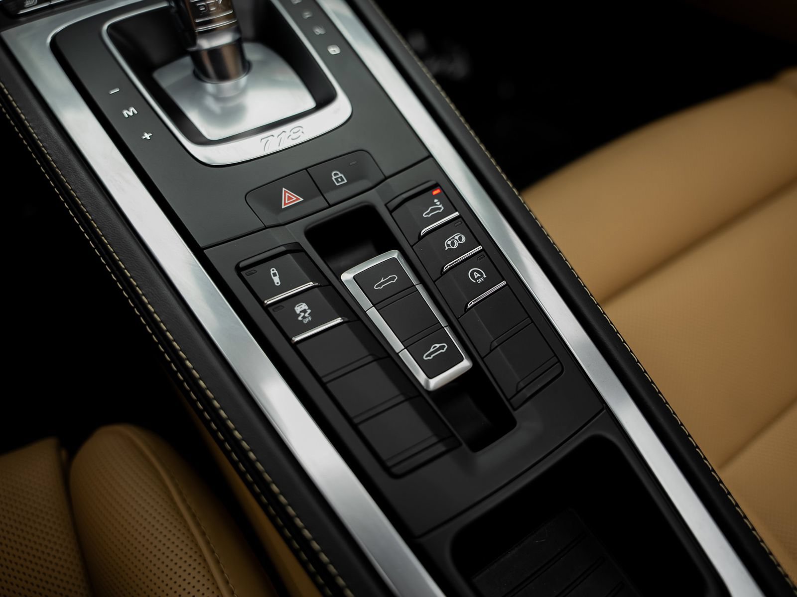 Used 2022 Porsche 718 Boxster RWD image 50