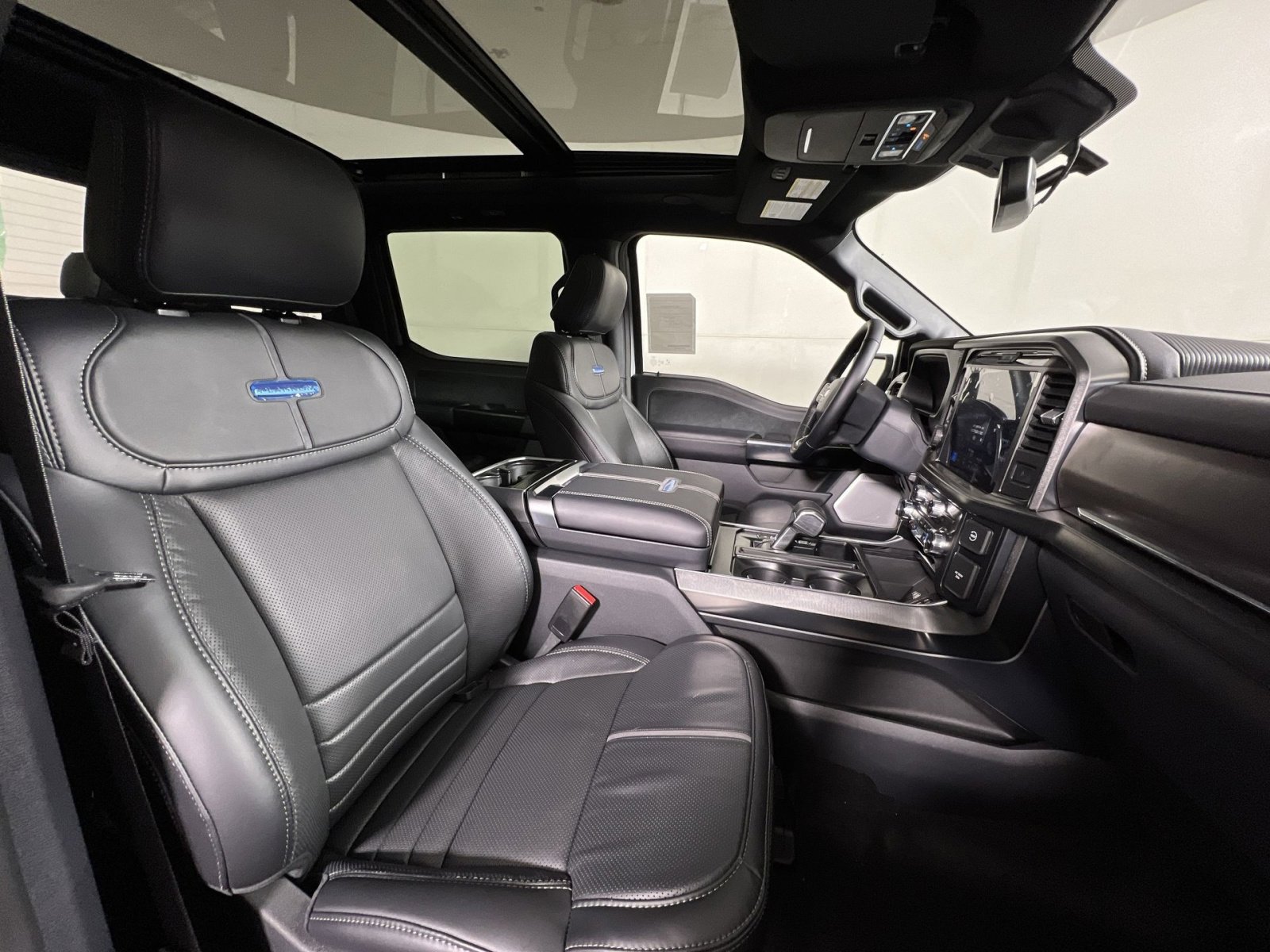 New 2026 Ford F150 Platinum w/ Equipment Group 702A High image 26