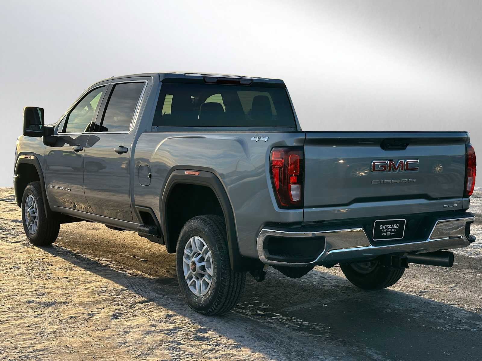 New 2026 GMC Sierra 2500 SLE w/ SLE Convenience Package image 5