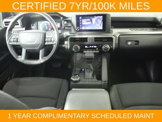 Used 2025 Toyota Tacoma SR5 AWD/4WD image 13