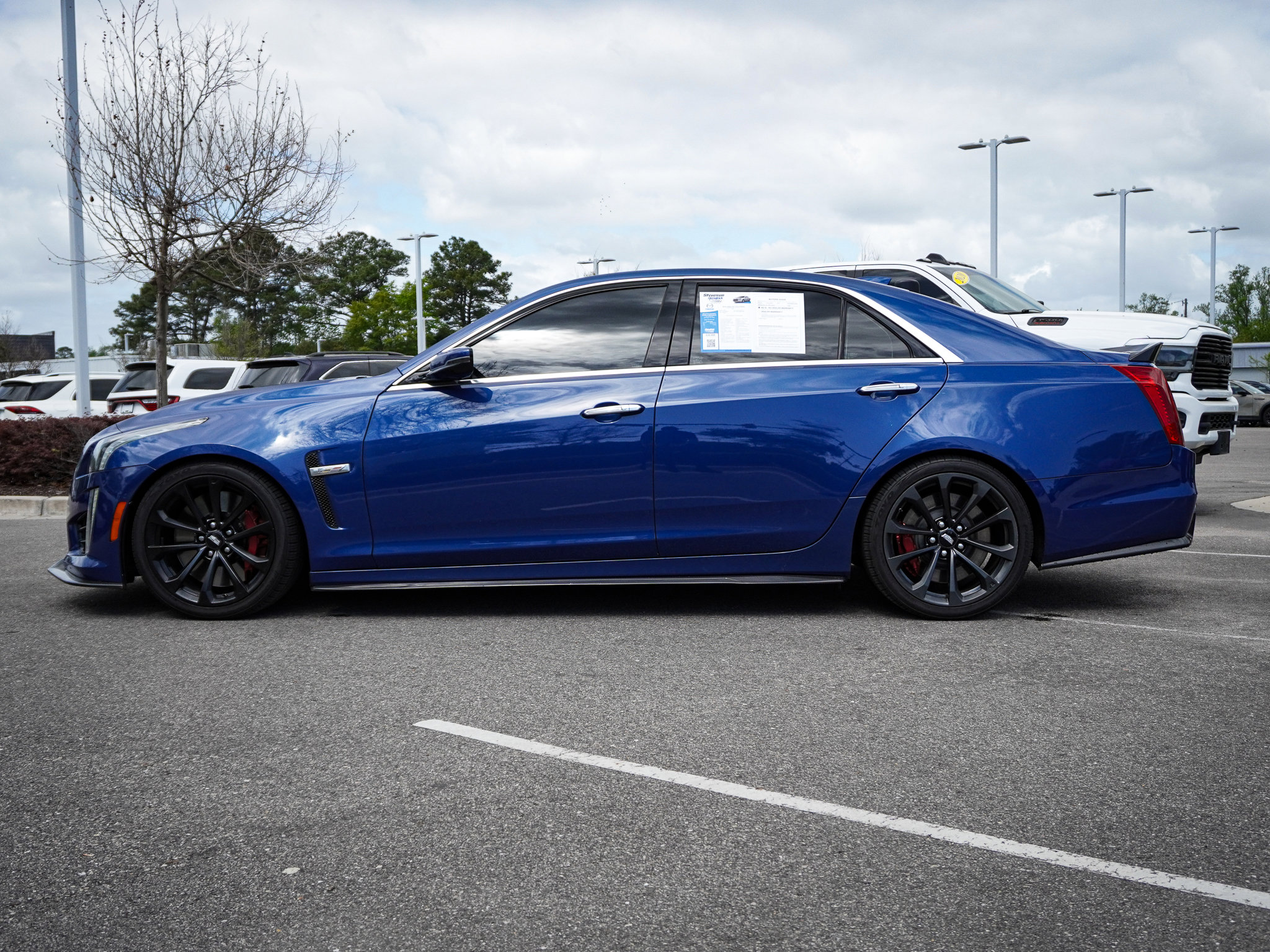 Used 2019 Cadillac CTS V w/ Carbon Fiber Package image 8