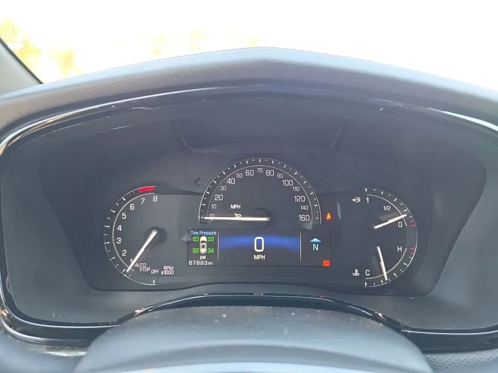 Used 2019 Cadillac XT5 AWD image 19