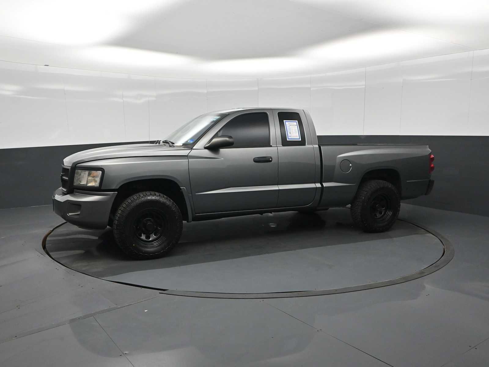 Used 2011 Dodge Dakota Big Horn image 4