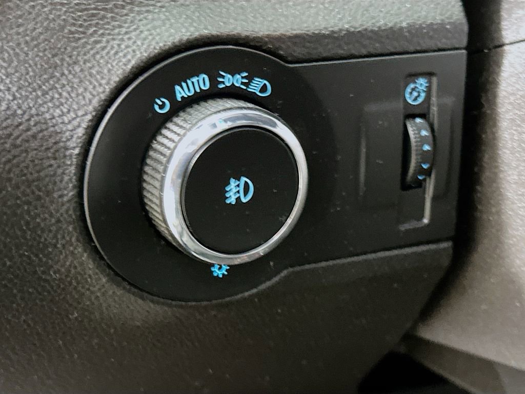 Used 2011 Chevrolet Camaro SS RWD image 12