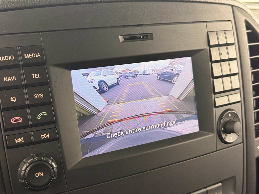 Used 2018 Mercedes-Benz Metris Passenger image 26