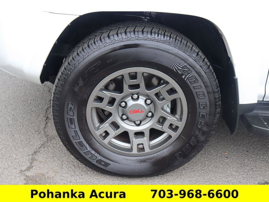 Used 2024 Toyota 4Runner TRD Off-Road Premium image 37